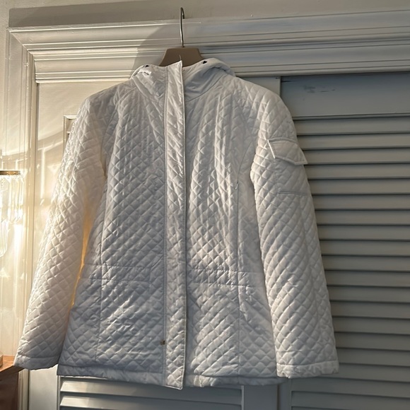 DRASTICALLY REDUCED - Burberry London Hooded Puffer Jacket - Picture 1 of 12